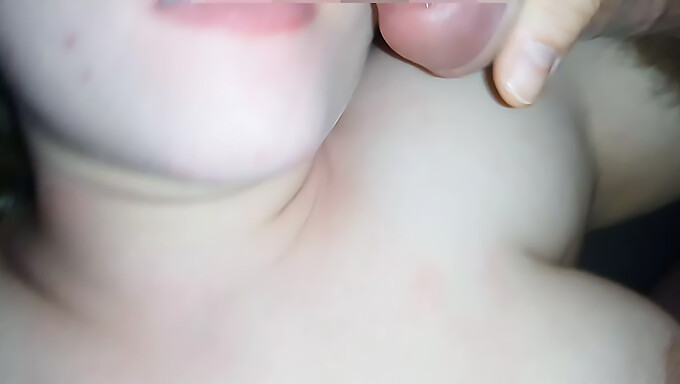 Teen'S Tongue Aids In Receiving Facial Cumshot