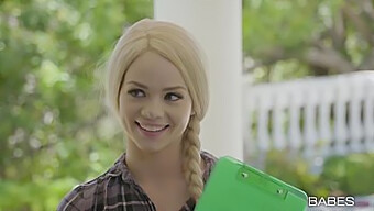 Elsa Jean Dan Mickey Mod Dalam Pertemuan Lesbian Yang Panas