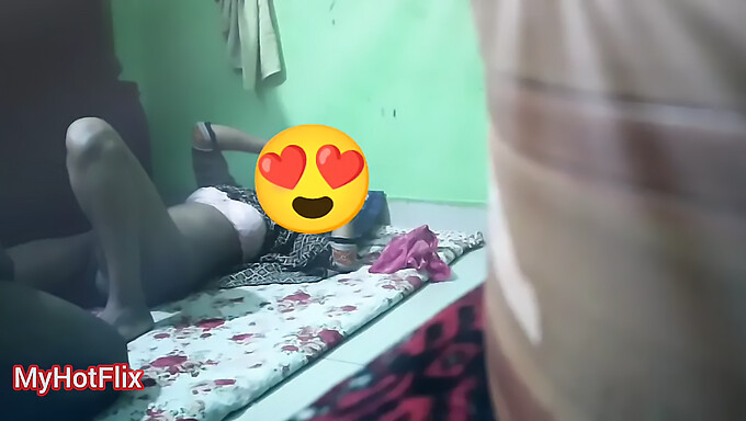 Bangladeshi Teen Gets Fucked Hard In Hidden Camera Video